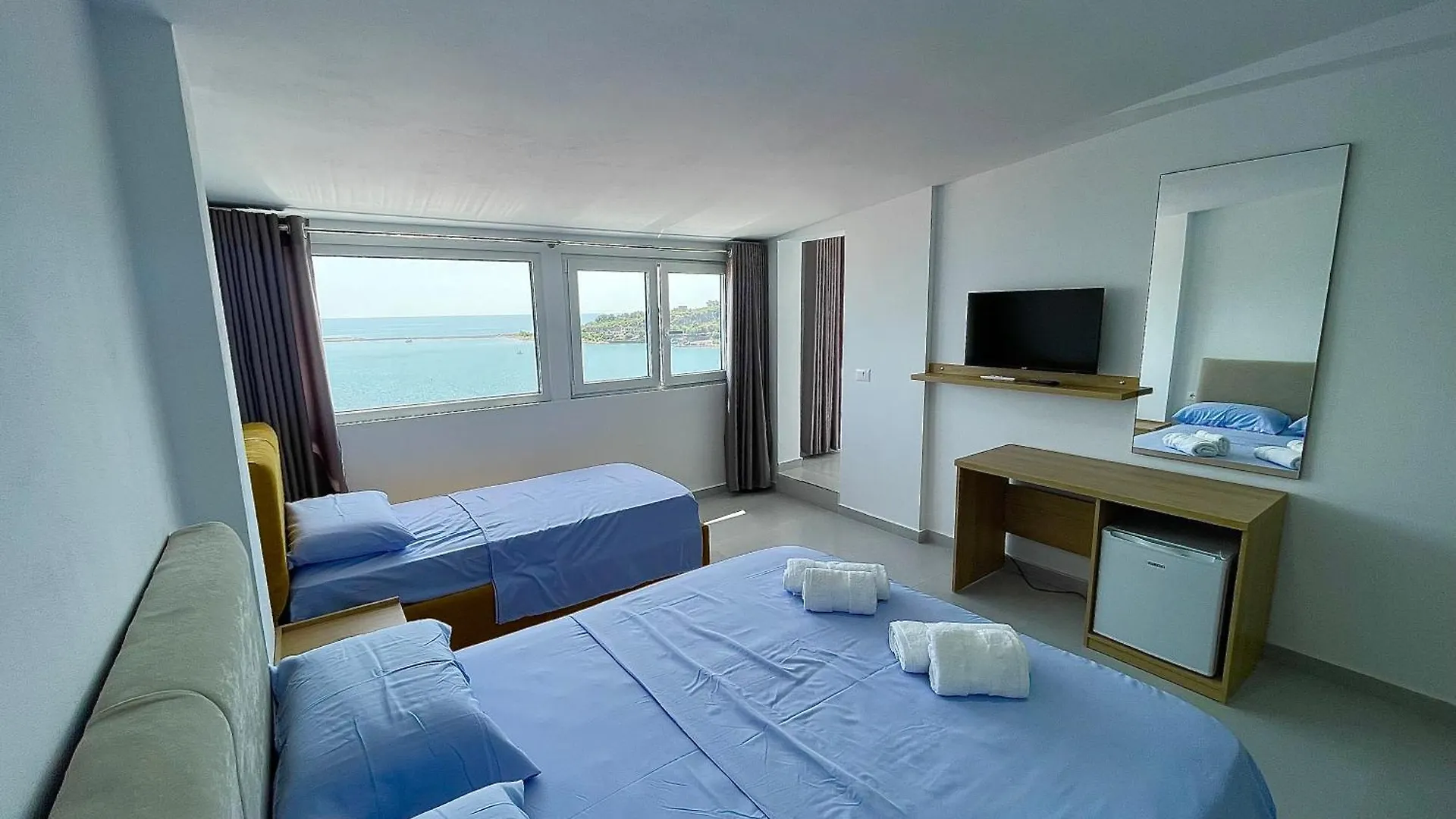 Kloi Luxe Appart-Hotel Shengjin Hotel